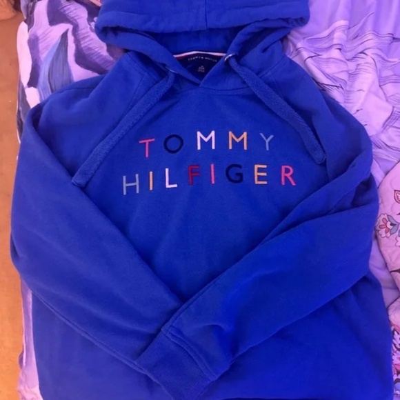 Tommy Hilfiger Sweater - Picture 1 of 1
